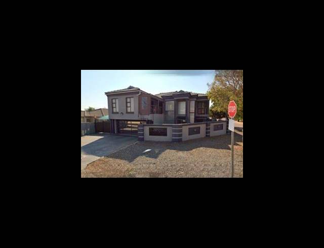 5 BEDROOM HOUSE FOR SALE IN THE ORCHARDS